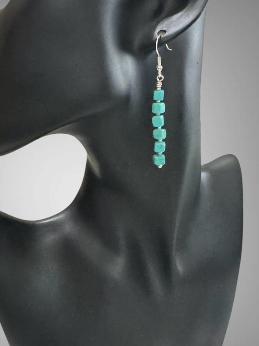 BEADED TURQUOISE EARRINGS - Picture 5 of 7